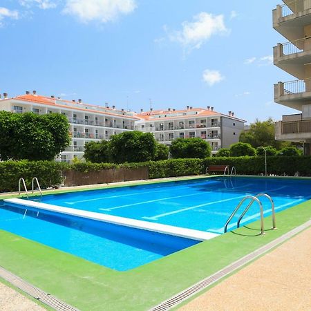 Uhc Pino Alto Apartments Salou Exterior photo