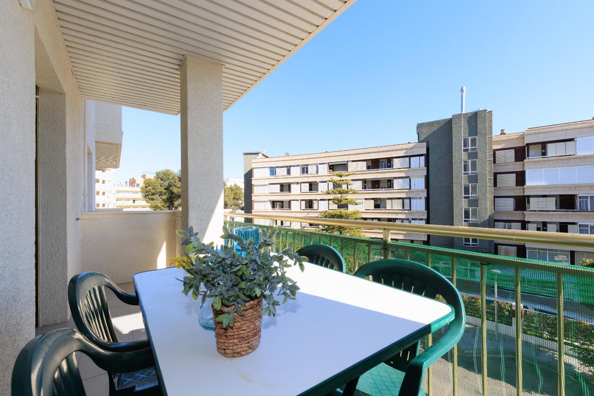 Uhc Pino Alto Apartments Salou Exterior photo