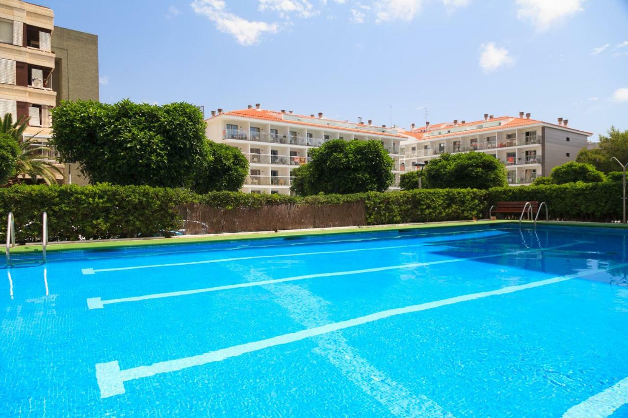 Uhc Pino Alto Apartments Salou Exterior photo