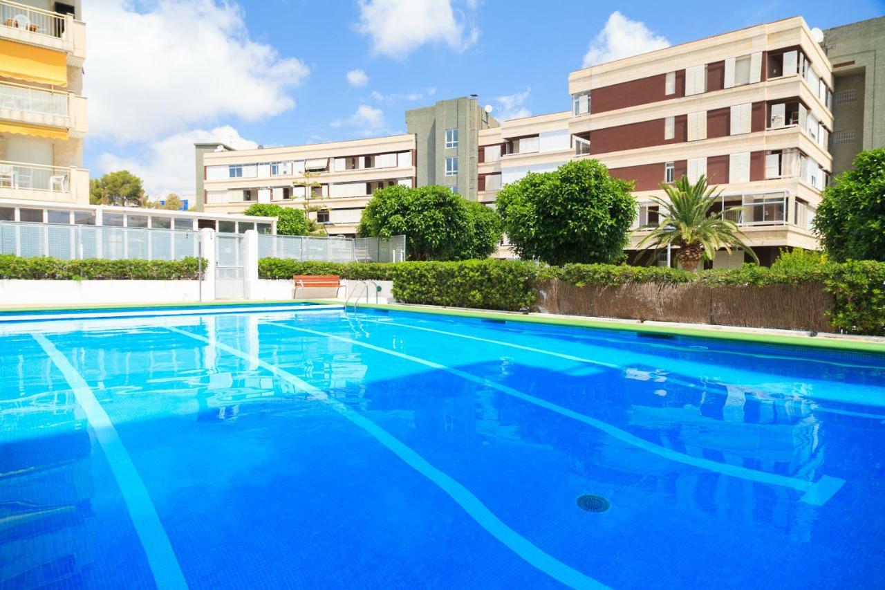 Uhc Pino Alto Apartments Salou Exterior photo